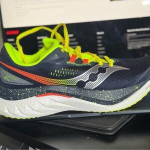 Saucony Men's Running Shoes - Black and Neon Green